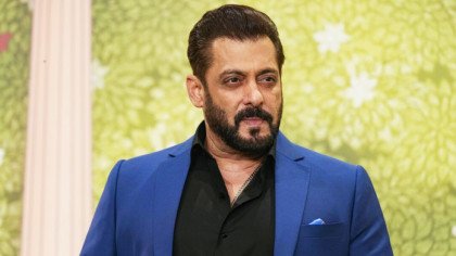 বন্যায় ক্ষতিগ্রস্তদের জন্য ৫০০ ঘর বানিয়ে দিচ্ছেন সালমান খান