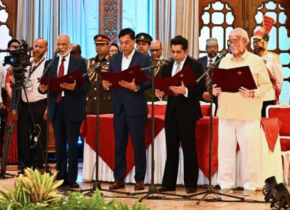 বিএনপি চেয়ারম্যান ও প্রধানমন্ত্রী জনাব তারেক রহমানের নেতৃত্বাধীন গণপ্রজাতন্ত্রী বাংলাদেশ সরকারের মন্ত্রিসভায় চারজন মন্ত্রী ও দুজন প্রতিমন্ত্রী শপথ নিয়েছেন