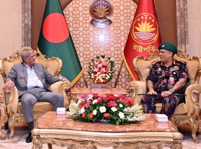 চোরাচালান-সীমান্ত হত্যা বন্ধে ব্যবস্থা নিতে বর্ডার গার্ডকে আহ্বান
