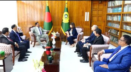 বাংলাদেশ জাতীয় সংসদের স্পীকার হাফিজ উদ্দিন আহমদ বীর বিক্রম এমপি'র সাথে সাক্ষাৎ করেছেন আইপিইউ এর মহাসচিব মিজ অ্যান্ডা ফিলিপের নেতৃত্বাধীন প্রতিনিধি দল