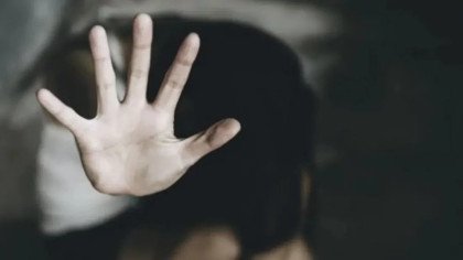 বাংলাদেশি শিক্ষার্থীকে যৌন নিপীড়নের চেষ্টা, পালাতে গিয়ে ভবন থেকে পড়ে ভারতীয় যুবকের মৃত্যু 