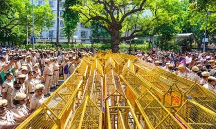 আজও থমথমে ভারতের রাজধানী দিল্লি, কড়া নিরাপত্তায় অবরুদ্ধ যন্তর মন্তর
